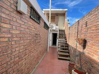 Foto 6 de Casa en Alquiler - Cerro de las Rosas - Zona Norte