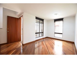 Foto 12 de Venta de Casa en Mallorca, Bogotá