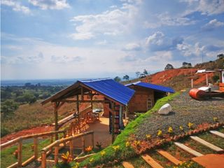 Foto 2 de CABAÑA EN VENTA, EL CERRITO, SANTA ELENA, VALLE DEL CAUCA