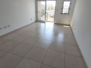 Foto 4 de DEPARTAMENTO MONOAMBIENTE VENTA EN 20 de Septiembre 3434 2°B C/COCH (LANUS OESTE)