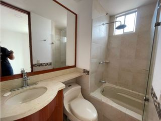 Foto 17 de APARTAMENTO EN ARRIENDO SECTOR CASTROPOL - POBLADO