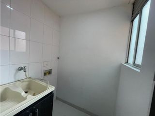 Foto 16 de APARTAMENTO EN ARRIENDO SECTOR CASTROPOL - POBLADO
