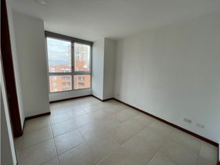 Foto 11 de APARTAMENTO EN ARRIENDO SECTOR CASTROPOL - POBLADO
