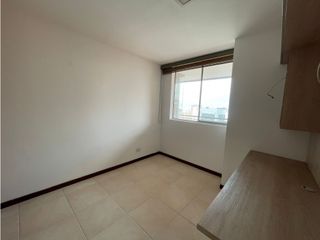 Foto 7 de APARTAMENTO EN ARRIENDO SECTOR CASTROPOL - POBLADO