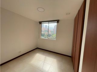 Foto 10 de APARTAMENTO EN ARRIENDO SECTOR CASTROPOL - POBLADO