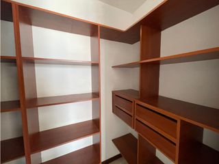 Foto 13 de APARTAMENTO EN ARRIENDO SECTOR CASTROPOL - POBLADO