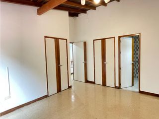 Foto 9 de Casa en Arriendo Castropol Medellín