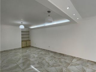 Foto 18 de Casa en Arriendo Castropol Medellín