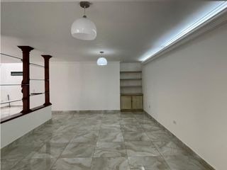 Foto 3 de Casa en Arriendo Castropol Medellín