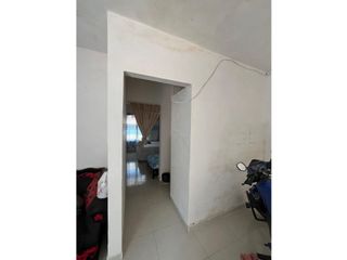 Foto 8 de Casa esquinera con plancha en venta - Santa Elena El Cerrito Valle