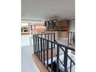 Foto 5 de Se alquila hermosa casa Amoblada en Hacienda el Castillo