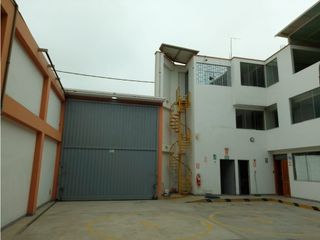 Foto 5 de VENDO LOCAL INDUSTRIAL DE ESTRENO 1000M2 EN CARABAYLLO