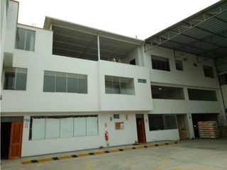 Foto 7 de VENDO LOCAL INDUSTRIAL DE ESTRENO 1000M2 EN CARABAYLLO