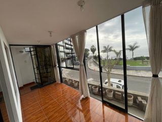 Foto 6 de SE ALQUILA CASA FRENTE AL MALECON EN CHORRILLOS