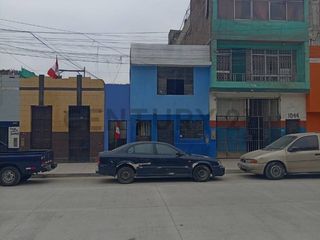 Foto 4 de VENTA CASA COMO TERRENO CENTRO DE LIMA