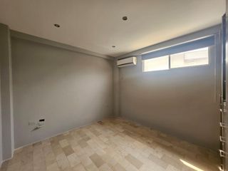 Foto 7 de Departamento en  venta Samborondón Cdla Entre Rios.  Av Rio Guayas y Calle 3era   AnaA