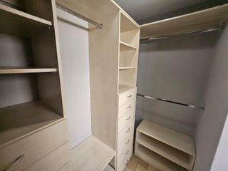 Foto 12 de Departamento en  venta Samborondón Cdla Entre Rios.  Av Rio Guayas y Calle 3era   AnaA