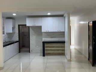 Foto 1 de Departamento en Alquiler,  Urdesa Norte  AndB