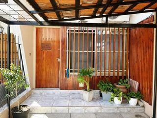 Foto 2 de Dúplex en venta - 3 Dormitorios 2 Baños - Cochera - Ramos Mejía