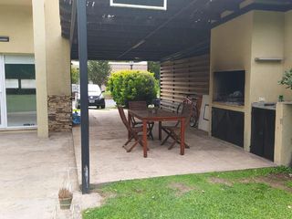 Foto 10 de Casa - Funes