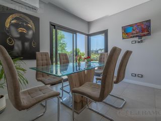 Foto 13 de Casa  En Venta - El Canton - Norte - A la Laguna PG