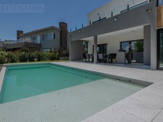 Foto 39 de Casa  En Venta - El Canton - Norte - A la Laguna PG
