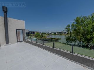 Foto 33 de Casa  En Venta - El Canton - Norte - A la Laguna PG