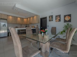Foto 14 de Casa  En Venta - El Canton - Norte - A la Laguna PG