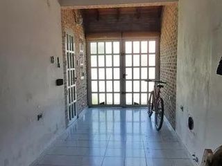 Foto 11 de Casa en venta - 3 Dormitorios 3 Baños - 360Mts2 - Los Hornos, La Plata