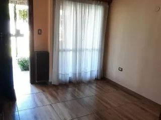 Foto 4 de Casa en venta - 3 Dormitorios 3 Baños - 360Mts2 - Los Hornos, La Plata
