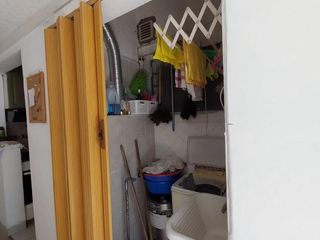Foto 19 de Casa en  venta 3D. en Pje Lujones 1ra cuadra. alt Av Mate de Luna 4000