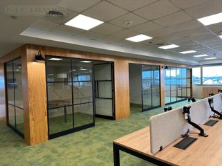 Foto 32 de Alquiler de oficina de 778 m2 en Olivos
