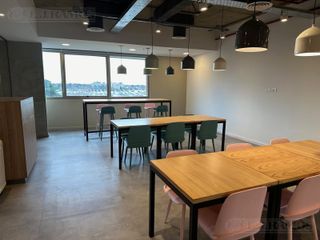 Foto 34 de Alquiler de oficina de 778 m2 en Olivos