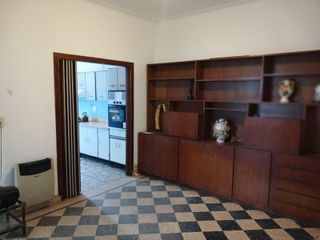 Foto 11 de PH en venta - 3 Dormitorios 2 Baños - 254Mts2 - Villa Pueyrredón