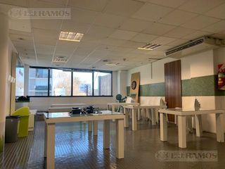 Foto 4 de Alquiler de oficina de 1.200 m2 en Vicente Lopez