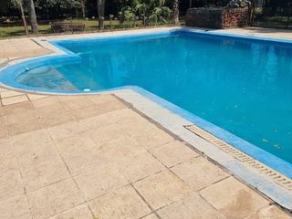Foto 4 de Venta Casa 3 dormitorios con amplio parque - Roldan