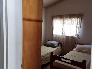 Foto 15 de Venta Casa 3 dormitorios con amplio parque - Roldan