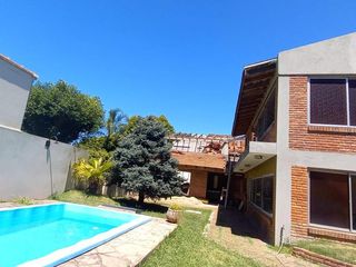 Foto 1 de Terreno en venta con construccion