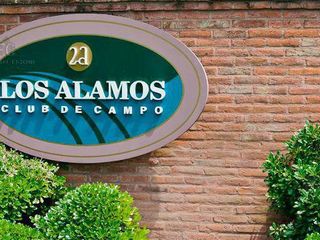 Foto 1 de Casa en Barrio Privado Los Alamos Club de Campo, Ibarlucea desde 270.000 USD