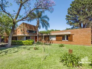 Foto 1 de Casa 3 dormitorios en venta -  Fisherton, Rosario