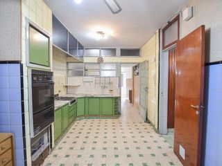 Foto 2 de PH en venta - 3 Dormitorios  2 Baños - 160Mts2 - Los Hornos