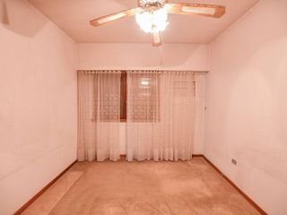 Foto 28 de PH en venta - 3 Dormitorios  2 Baños - 160Mts2 - Los Hornos