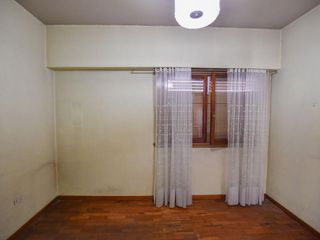 Foto 21 de PH en venta - 3 Dormitorios  2 Baños - 160Mts2 - Los Hornos