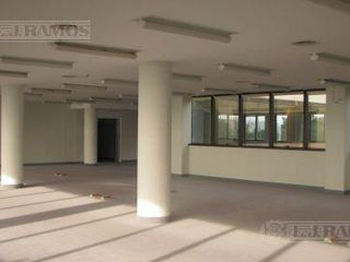 Foto 23 de Alquiler de oficina de 575 m2 en Vicente López