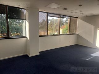 Foto 10 de Alquiler de oficina de 575 m2 en Vicente López