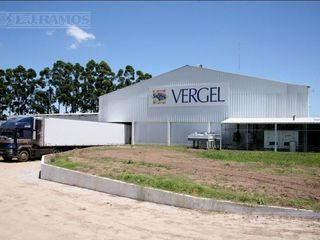 Foto 1 de Depósito en Zarate