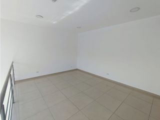 Foto 2 de Jipijapa, Local Comercial en Renta, 55m2, 2 Ambiente