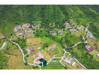 Foto 14 de VENTA TERRENO LA HOYADA DE CASTELLANOS SAN LORENZO
