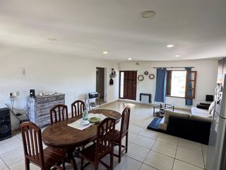 Foto 3 de Muy linda casa en zona Thompson, calle Darwin.