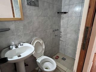 Foto 10 de Departamento Tipo Casa en alquiler en Lanus Este